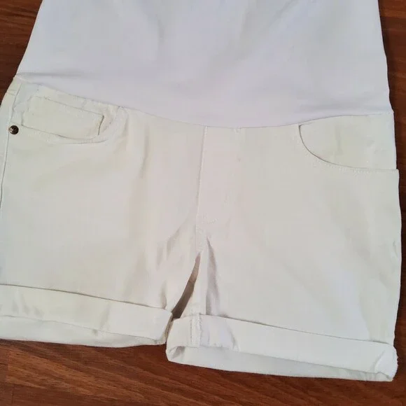 Maternal America Maternity Denim White Jean Shorts Size L New - Picture 2 of 7